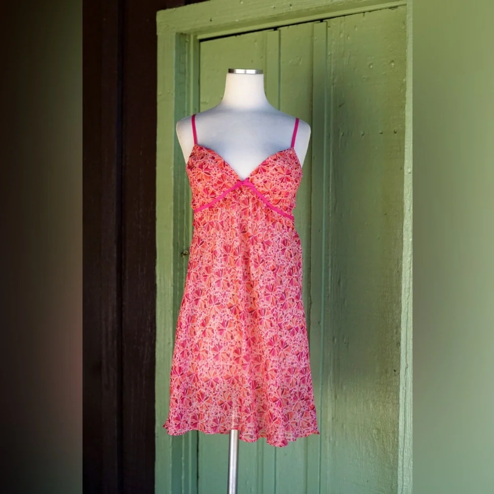 Oscar de la Renta 2000s Pink Orange Retro Look Floral Print Nightgown